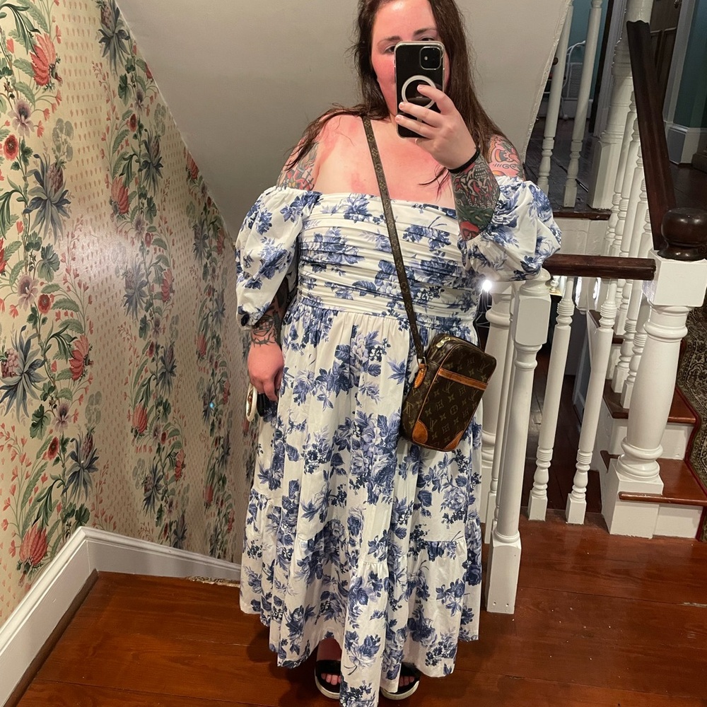A&F Emerson Dress Size L